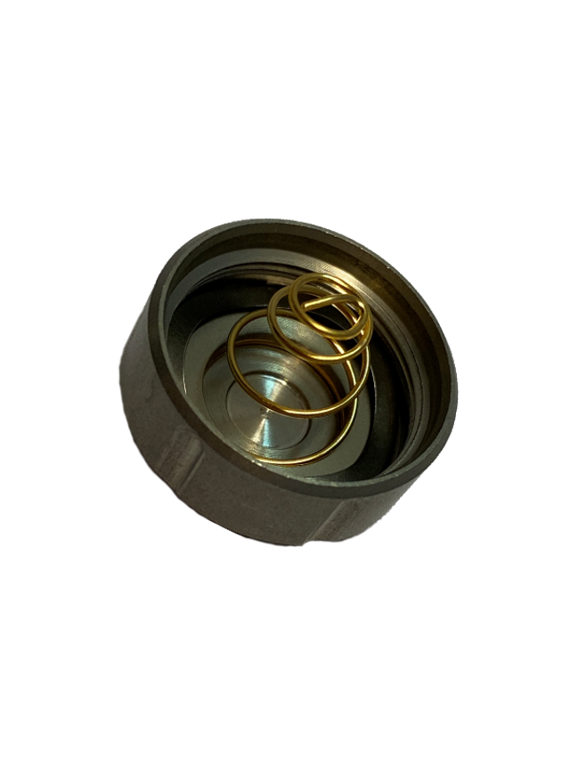 Kuva Tracker R10-koiratutkan paristotilan kannesta